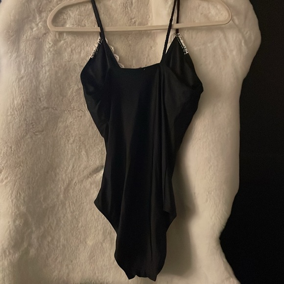 Sundance suit size medium - Picture 5 of 6